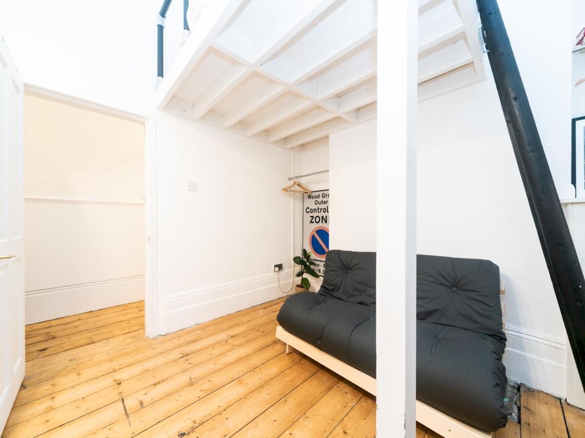Pass The Keys Rustic And Quirky Flat In Charming Charlton Village London Eksteriør bilde