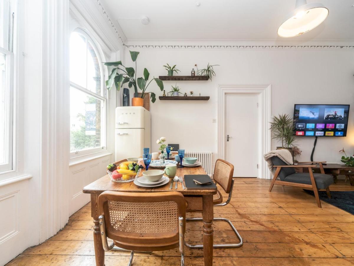 Pass The Keys Rustic And Quirky Flat In Charming Charlton Village London Eksteriør bilde