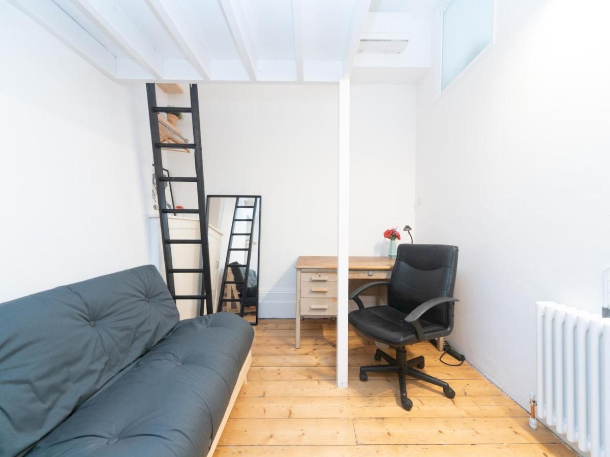Pass The Keys Rustic And Quirky Flat In Charming Charlton Village London Eksteriør bilde